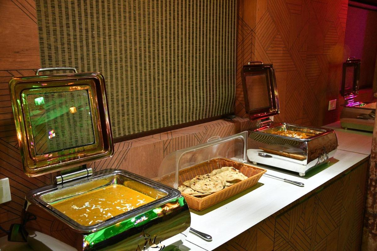 Ganpati Plaza Hotel Ajmer Exterior photo